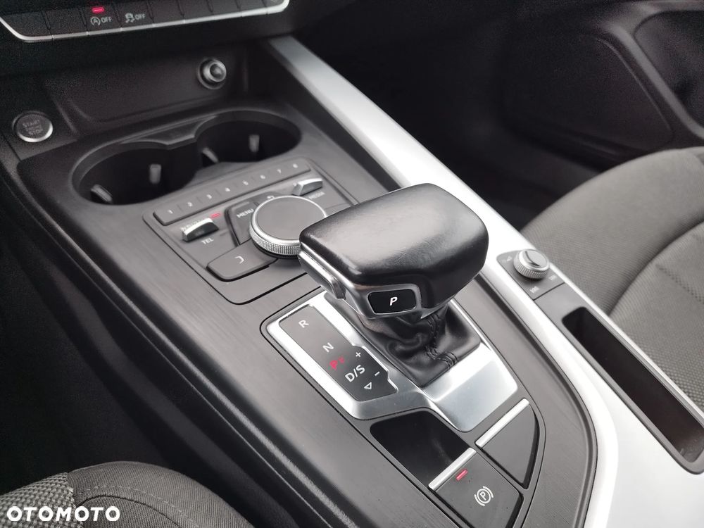 Audi A4 Avant 2.0 TDI S tronic - 16