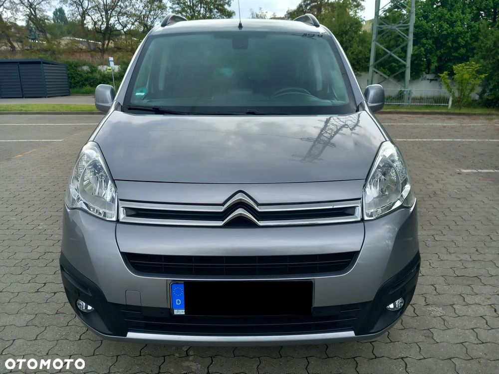 Citroën Berlingo Multispace PureTech 110 SHINE - 2