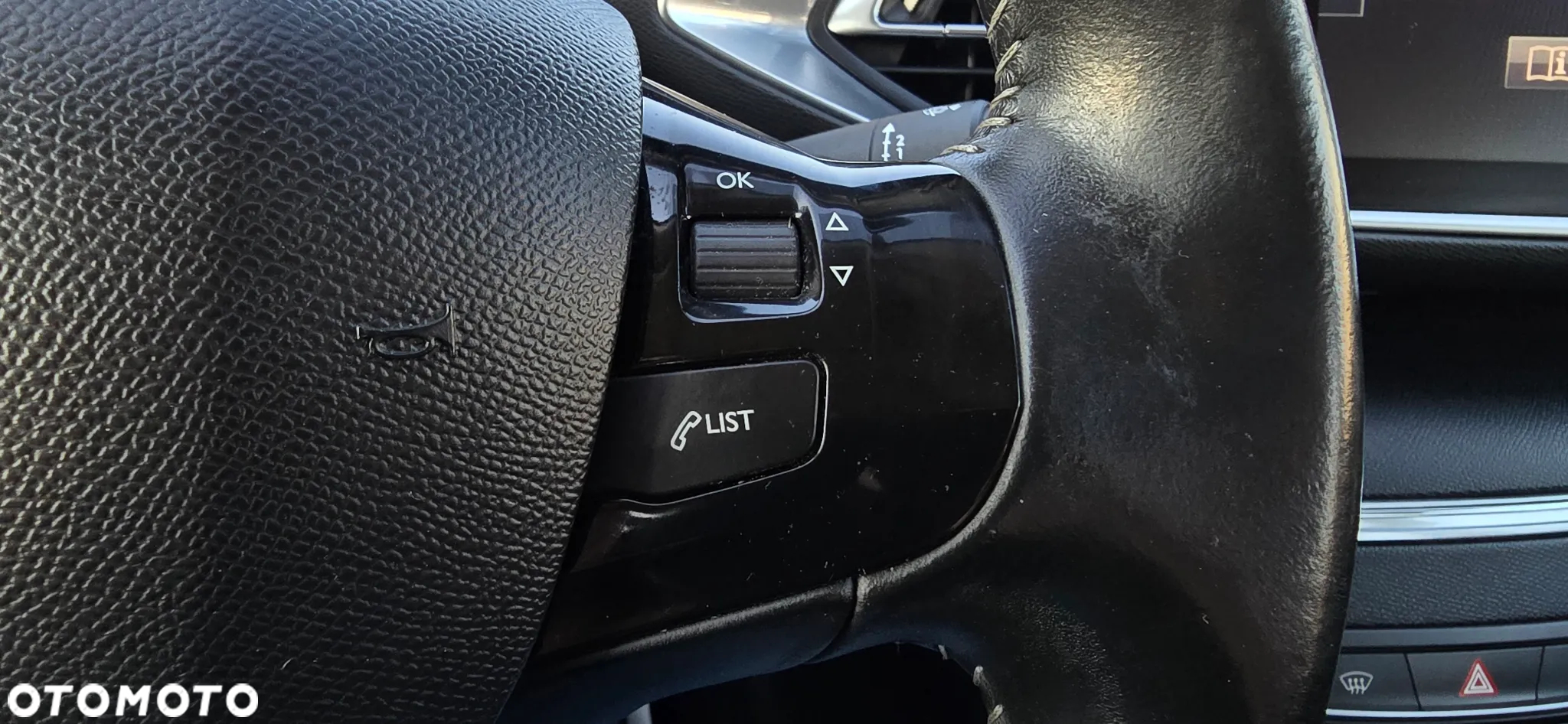 Peugeot 308 SW BlueHDi 120 Stop & Start Style - 35
