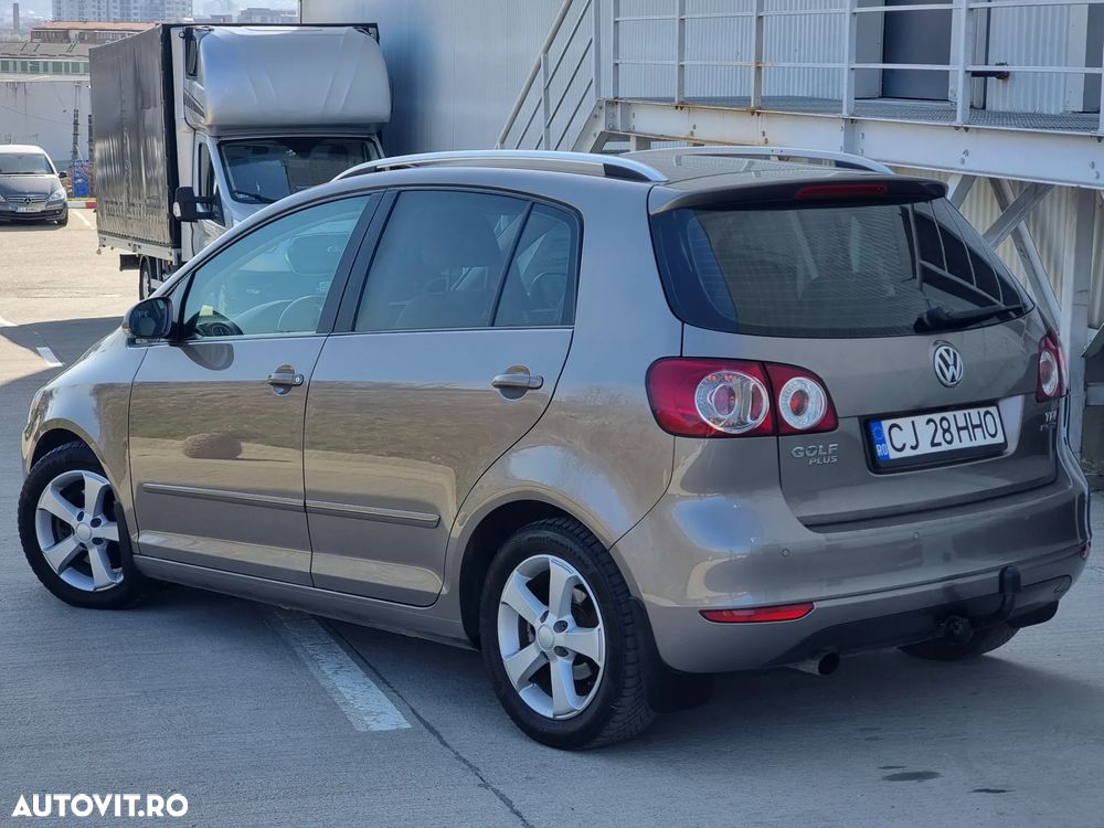 Volkswagen Golf Plus 1.6 TDI DPF BMT Highline DSG - 3