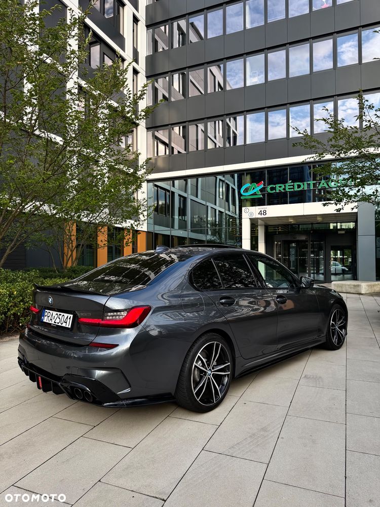 BMW Seria 3 330i xDrive M Sport - 2