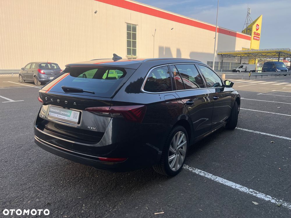 Skoda Octavia 2.0 TDI 4x4 Style DSG - 10