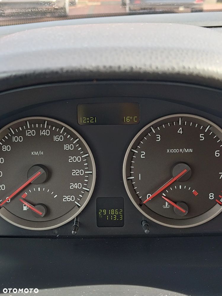 Volvo S40 2.4i - 13