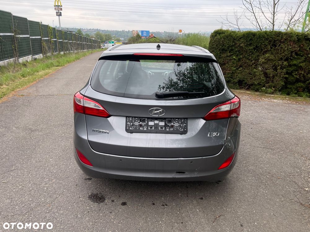 Hyundai i30 i30cw 1.4 CRDi Trend - 8