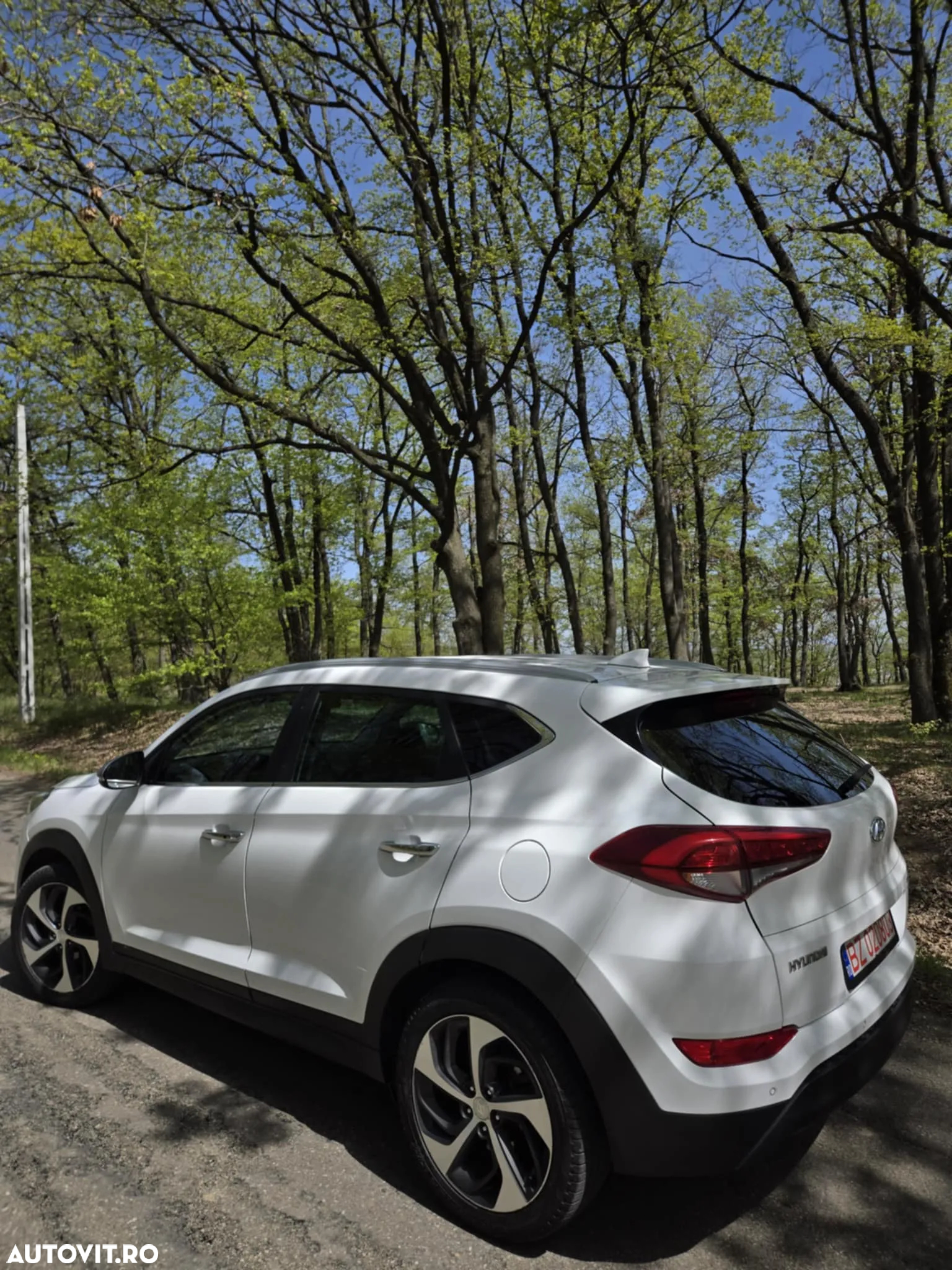 Hyundai Tucson blue 1.7 CRDi 2WD DCT Premium - 8
