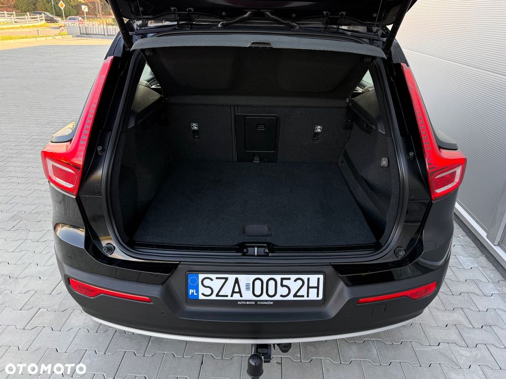 Volvo XC 40 D3 Momentum Pro - 28