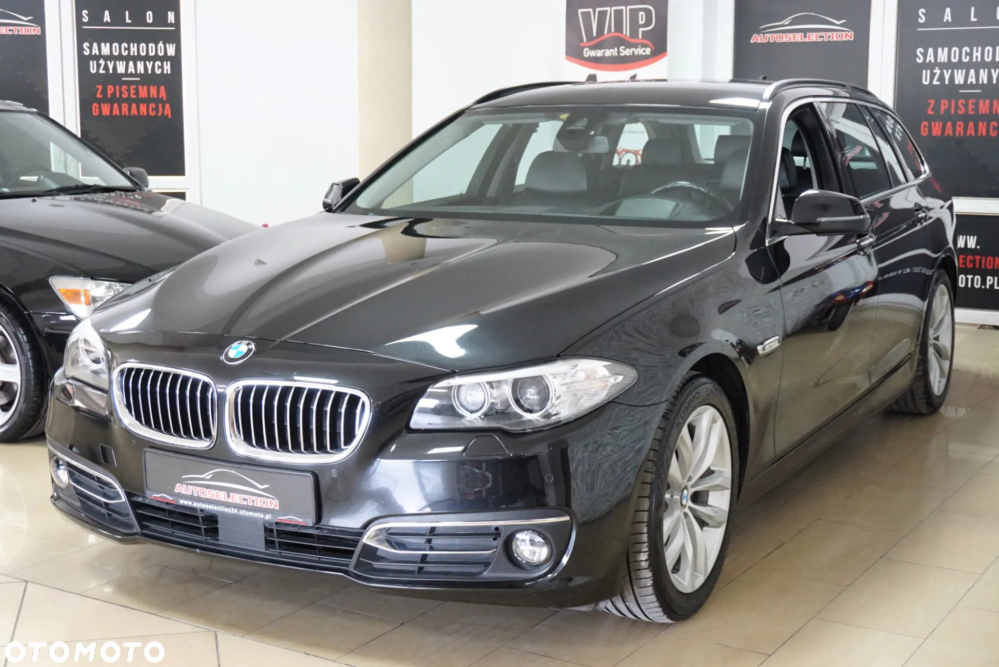 BMW Seria 5 520d xDrive Luxury Line - 3