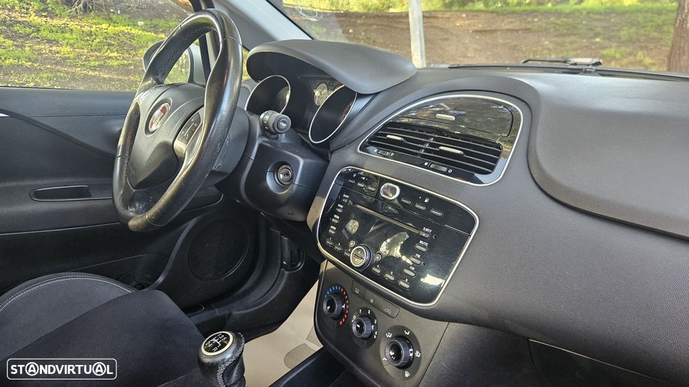 Fiat Punto - 25