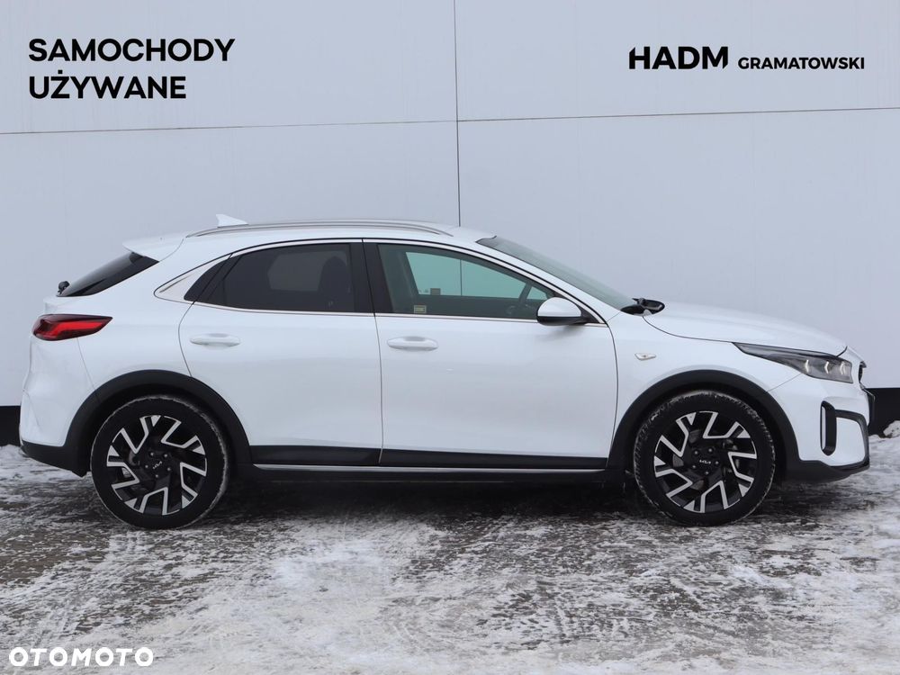 Kia XCeed 1.5 T-GDI M - 4