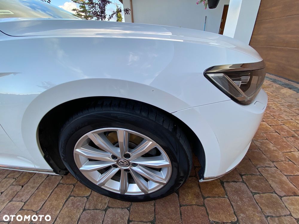 Volkswagen Passat 2.0 TDI BMT Highline DSG - 16