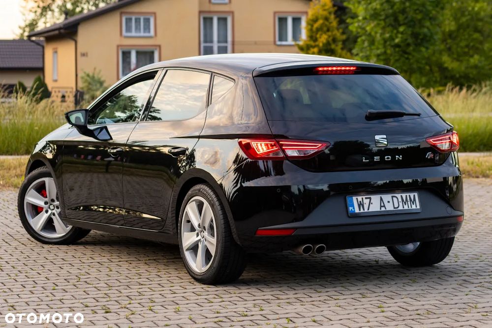 Seat Leon 2.0 TDI DPF FR Black Matt Edition - 16