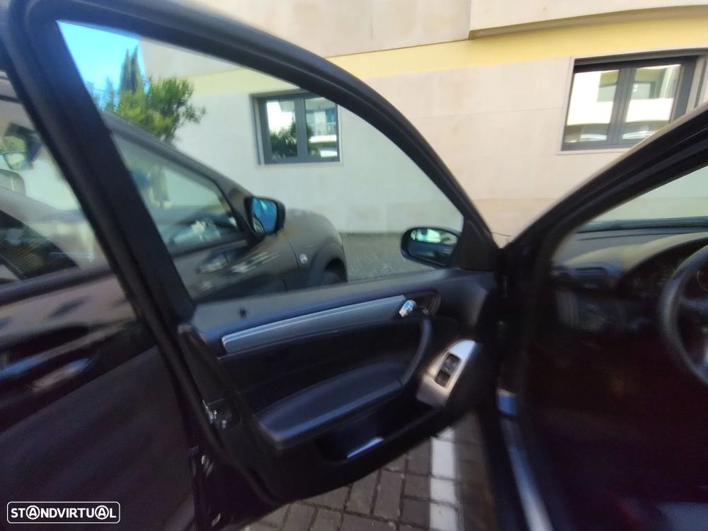 Mercedes-Benz C 220 CDI Avantgarde DPF - 17