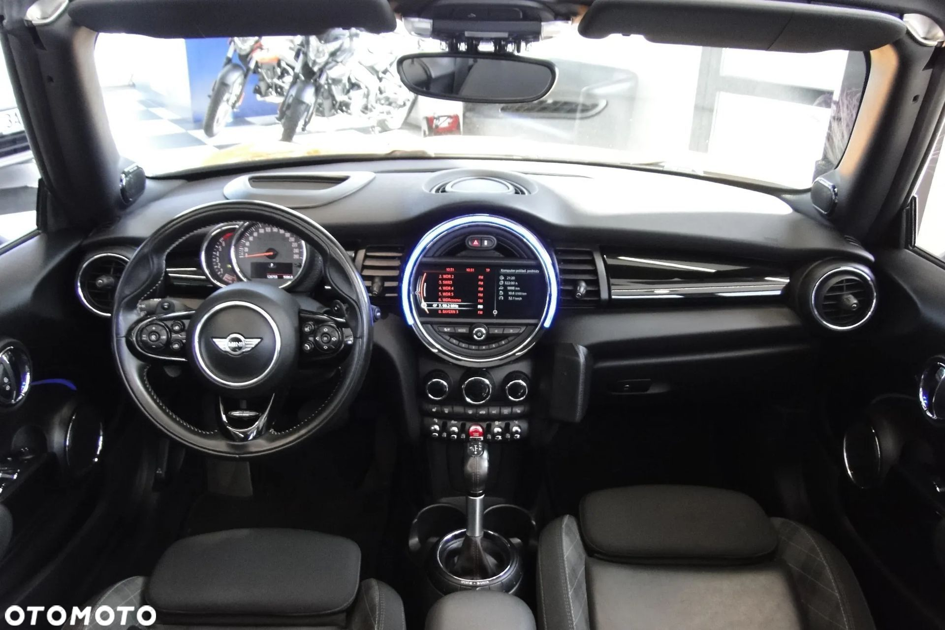 MINI Cooper John Works - 12