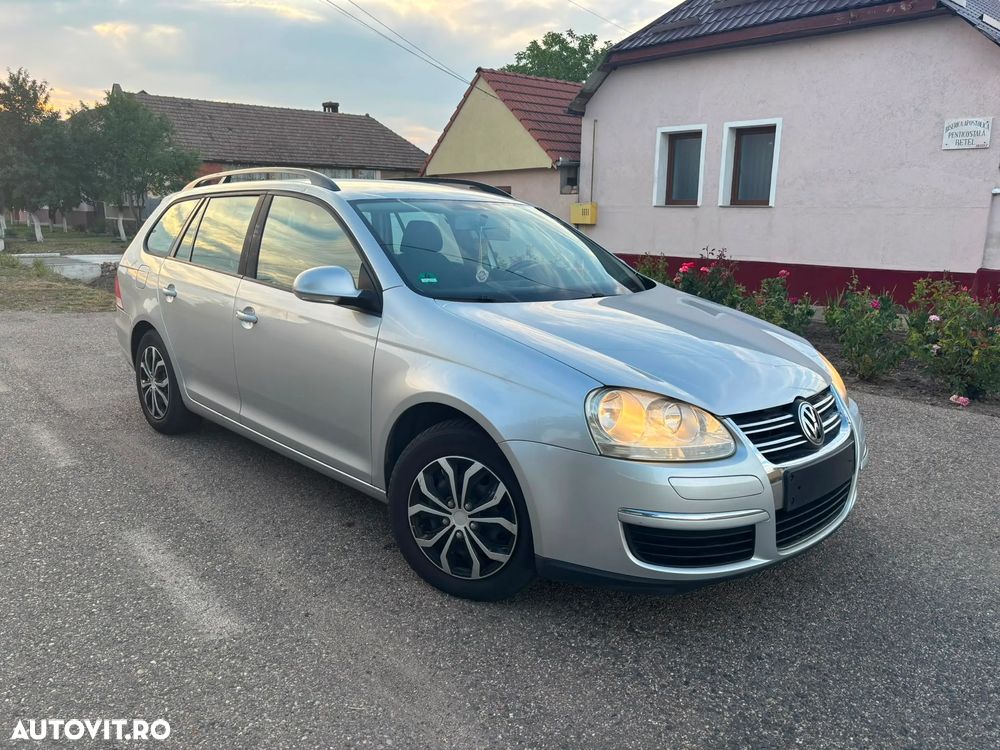 Volkswagen Golf 1.9 TDI DPF Comfortline BlueMotion - 2