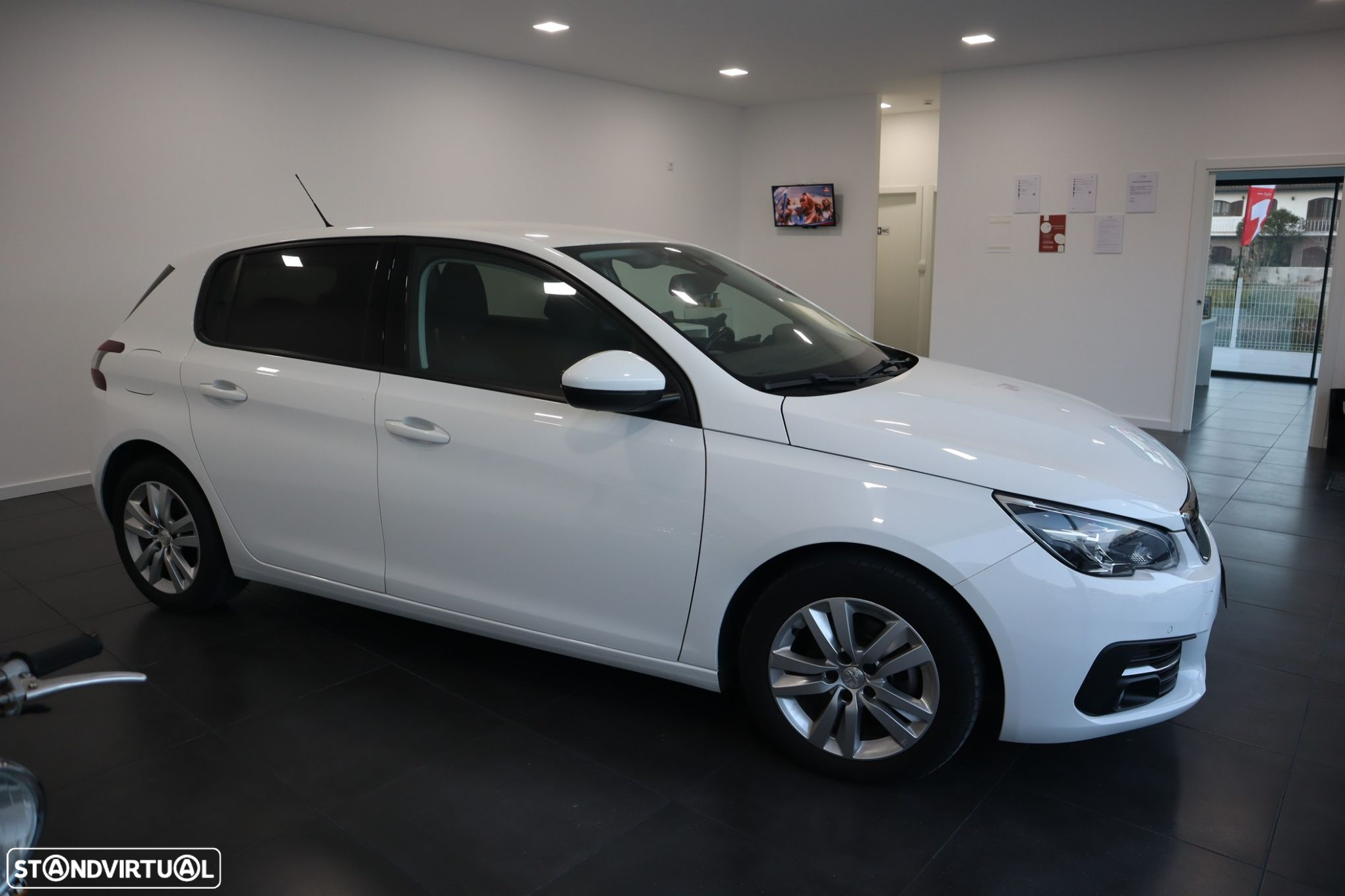 Peugeot 308 1.5 BlueHDi Style - 4