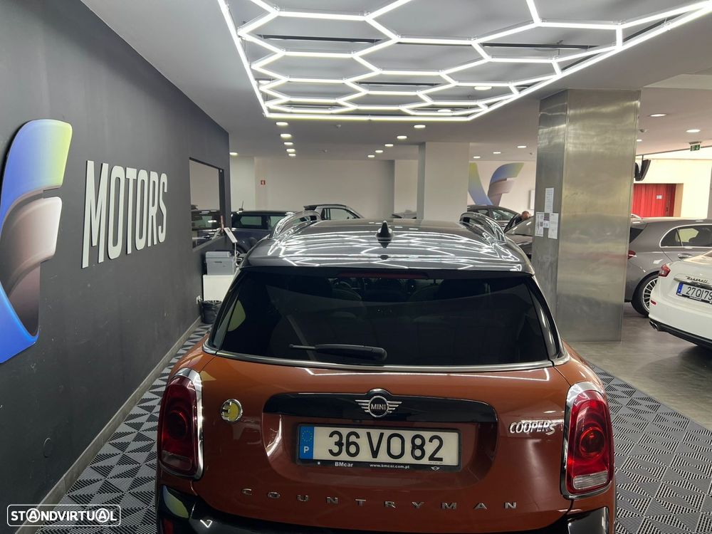 MINI Countryman Cooper SE ALL4 Auto - 14