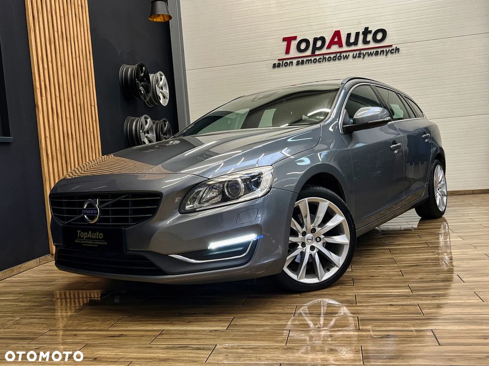 Volvo V60 D4 Drive-E Momentum - 16
