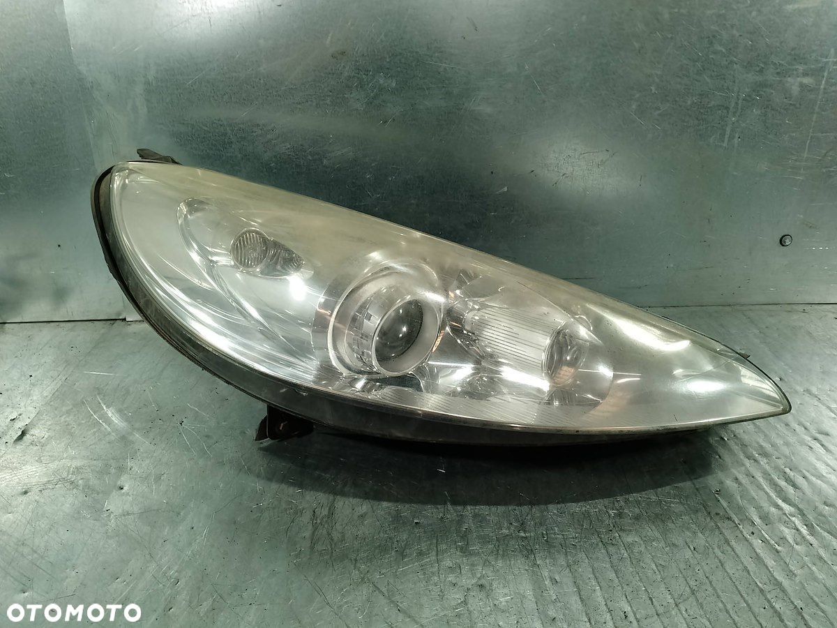 LAMPA PRZÓD PRAWA XENON PEUGEOT 407 - 1
