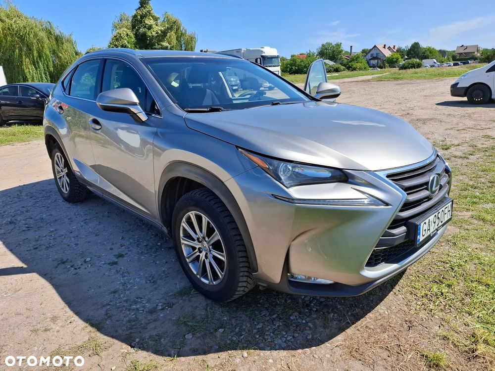 Lexus NX 300h Elegance AWD - 1