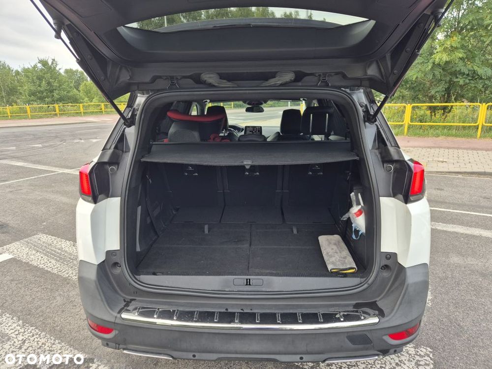 Peugeot 5008 - 7