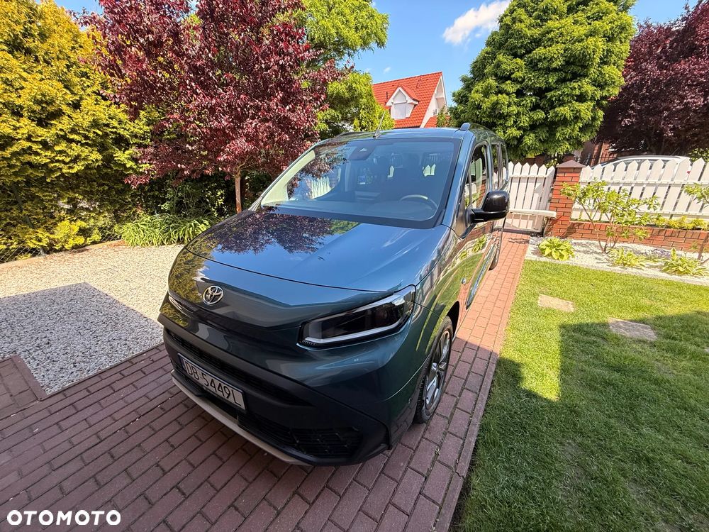 Toyota Proace City Verso 1.5 D-4D Family - 2