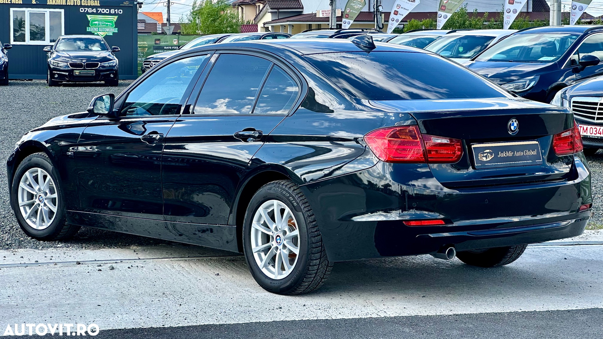 BMW Seria 3 318d Touring Blue Performance Sport Line - 4