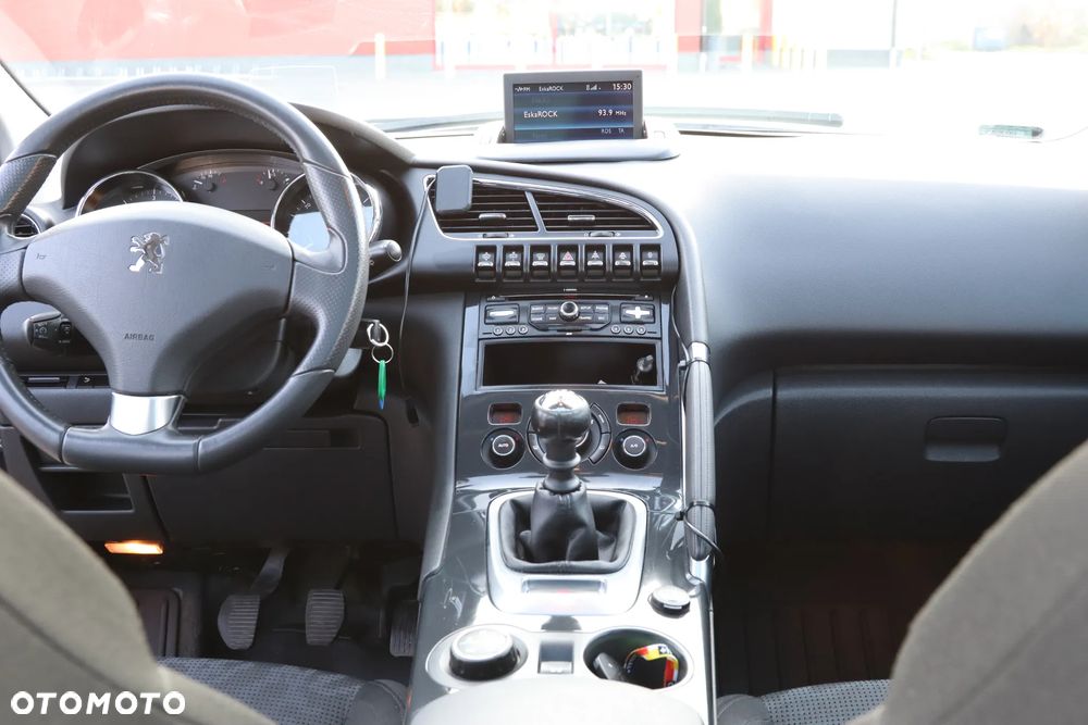 Peugeot 3008 1.6 HDi Premium - 11