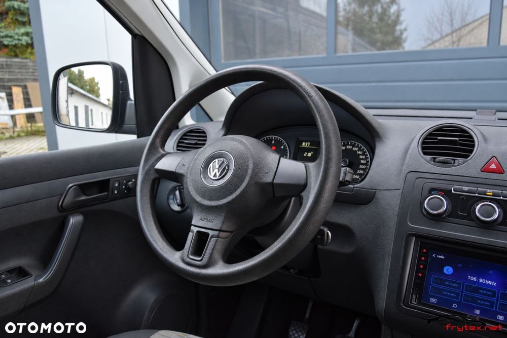 Volkswagen Caddy - 27