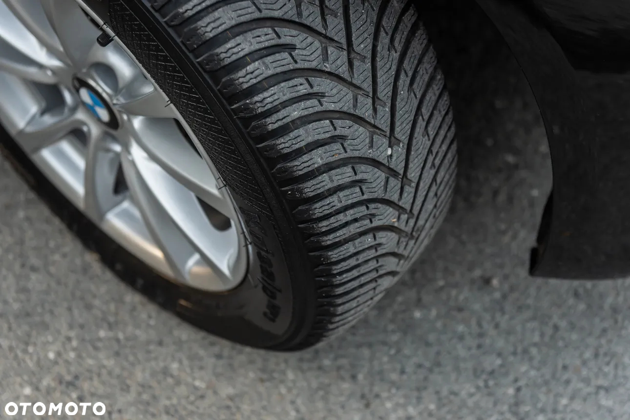 BMW Seria 3 - 33
