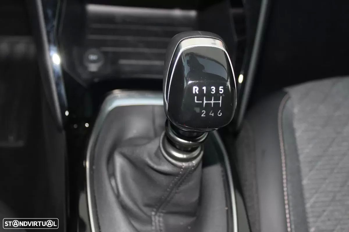 Peugeot 208 1.2 PureTech Allure Pack - 28