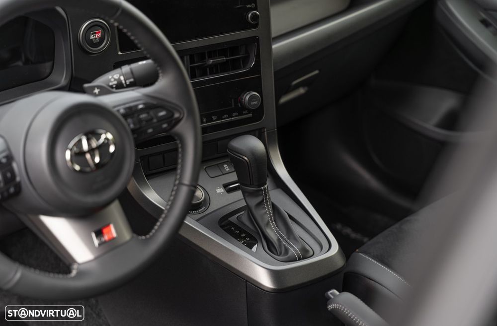 Toyota Yaris - 20