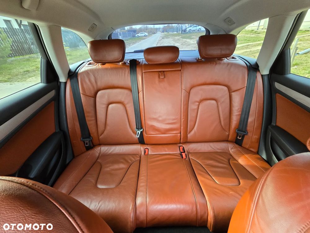 Audi A4 Avant 2.0 TDI - 30