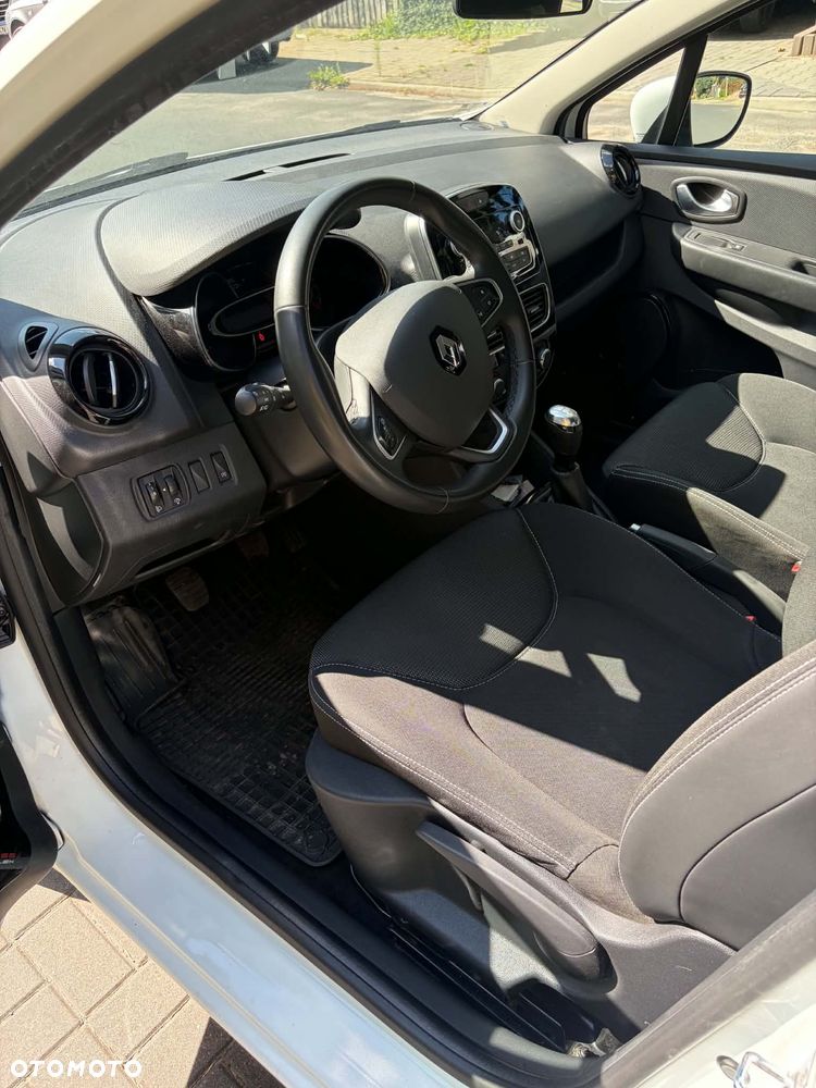 Renault Clio 0.9 Energy TCe Zen - 9