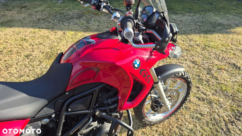 BMW F - 9