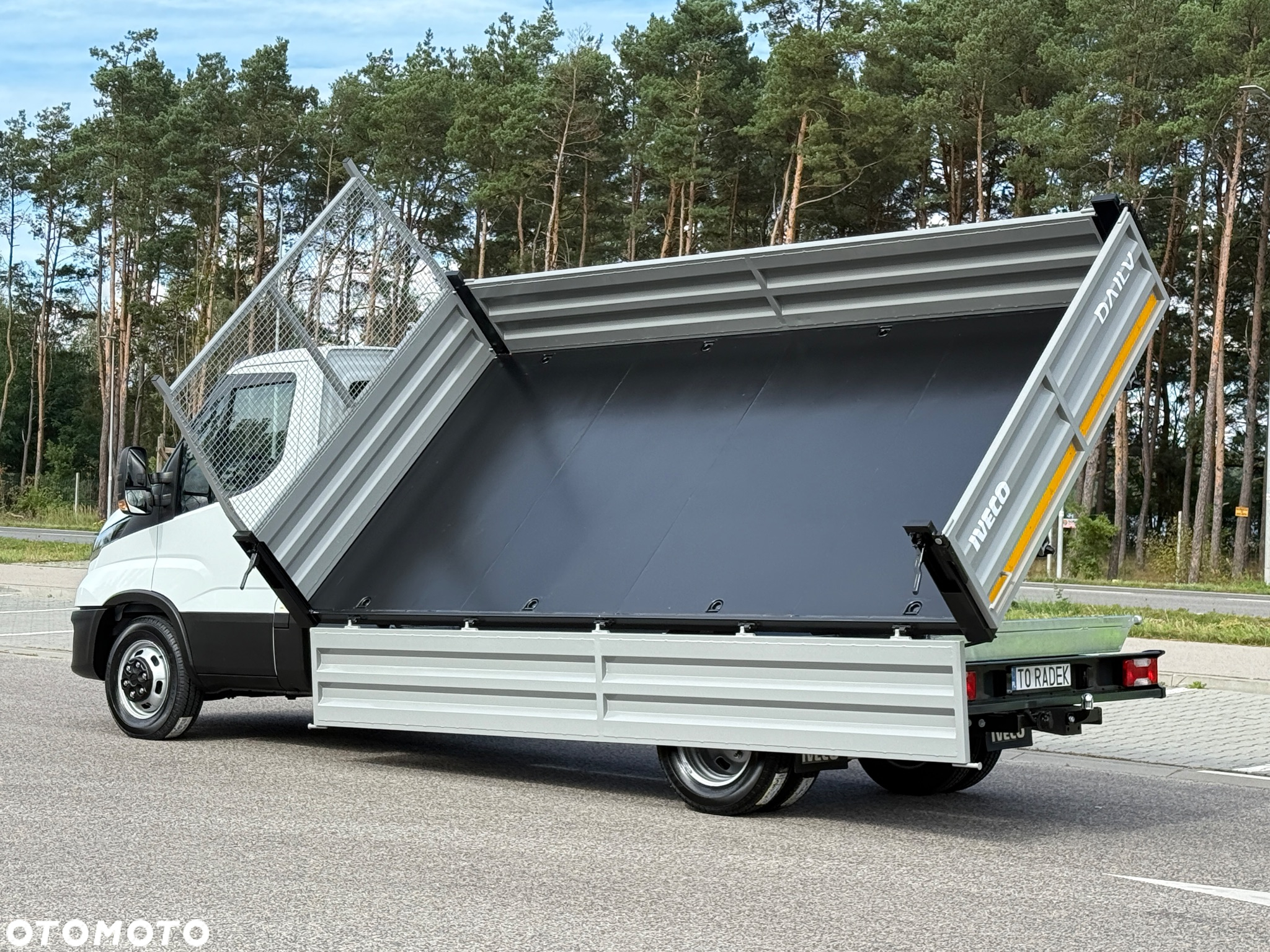 Iveco DAILY 35-180 3.0 HPI 180KM WYWROTKA 3-stronna ! 78 tyś km! Resor +Poduszka! HAK!!! - 34