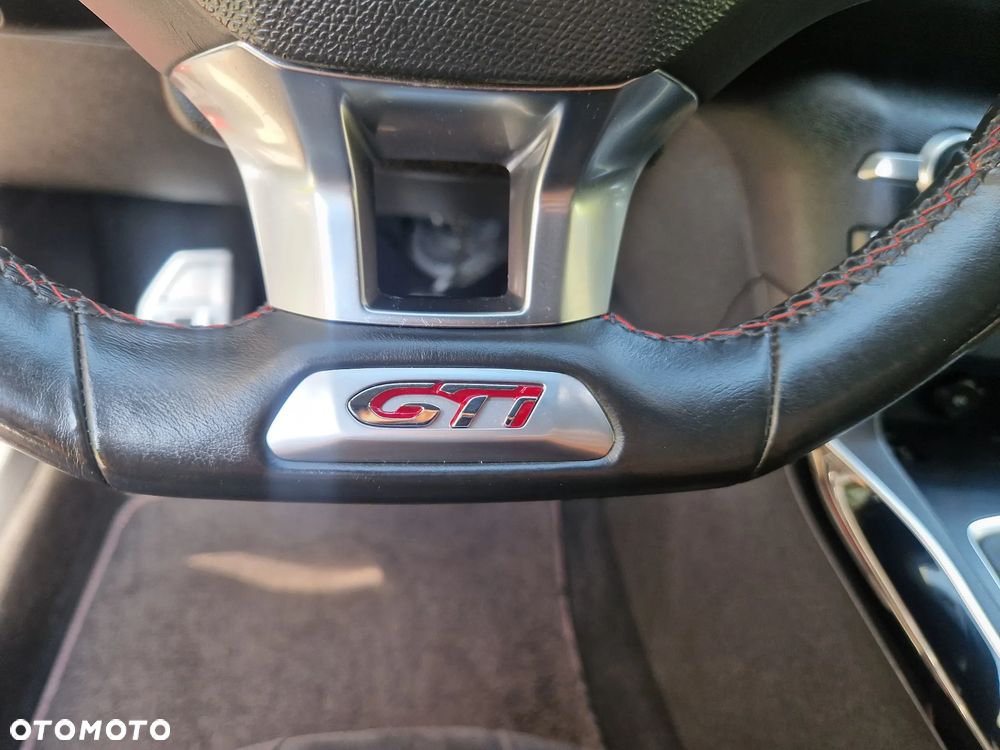 Peugeot 308 GTi by Sport - 29