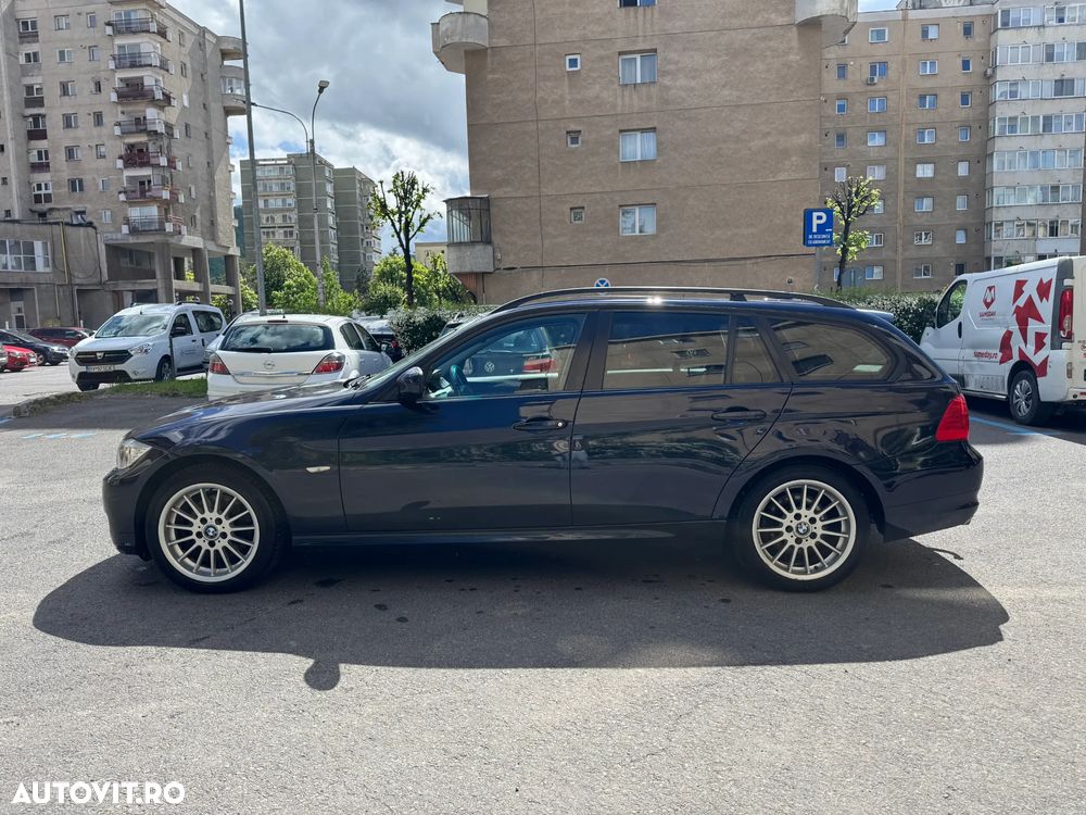 BMW Seria 3 320d - 10