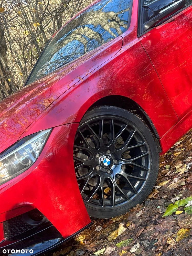 BMW Seria 3 328i - 35