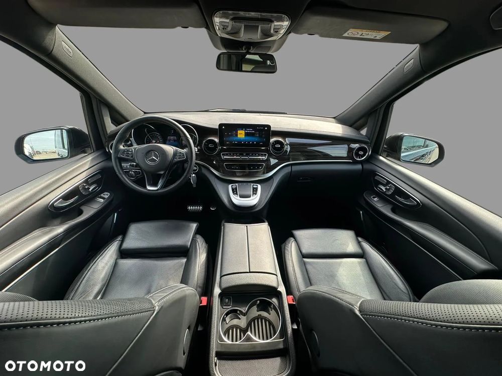 Mercedes-Benz Klasa V 300 d 4-Matic Avantgarde 9G-Tronic (ekstra d³) - 9