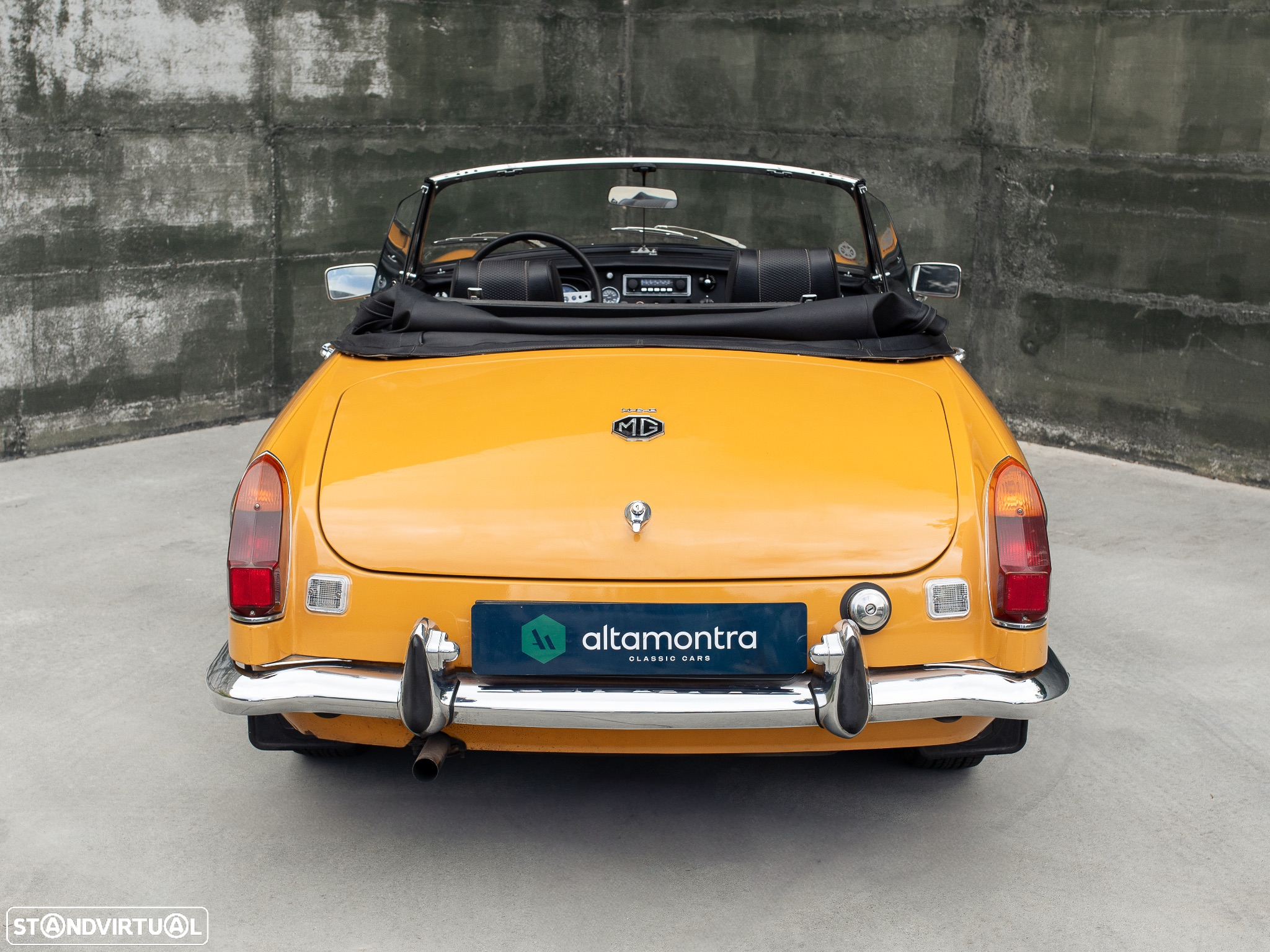 MG MGB - 14