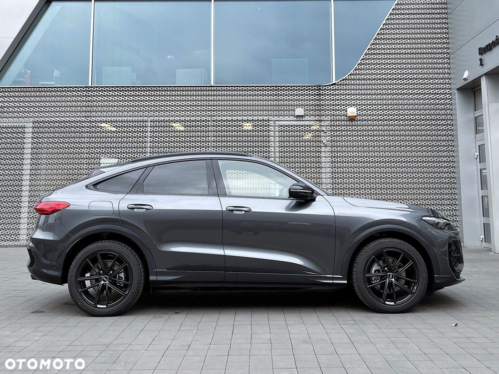 Audi Q5 Sportback - 2