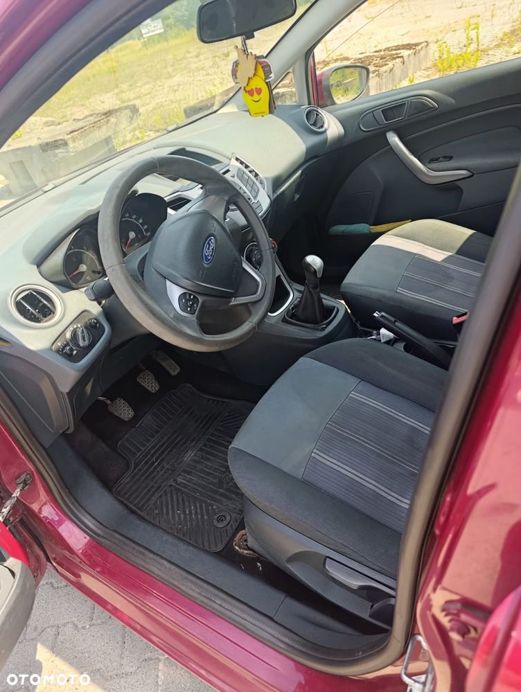 Ford Fiesta 1.25 Ambiente - 5