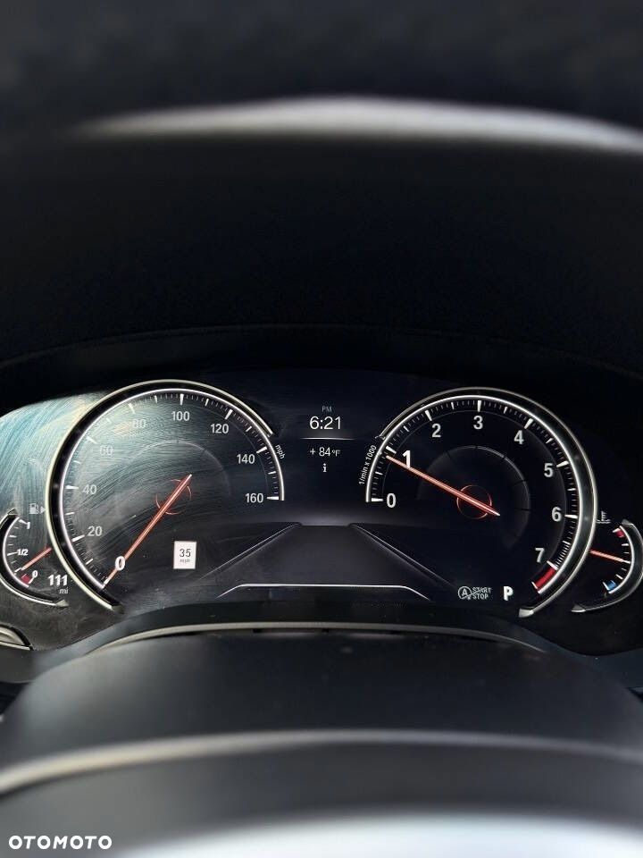 BMW Seria 5 530i xDrive Luxury Line - 17