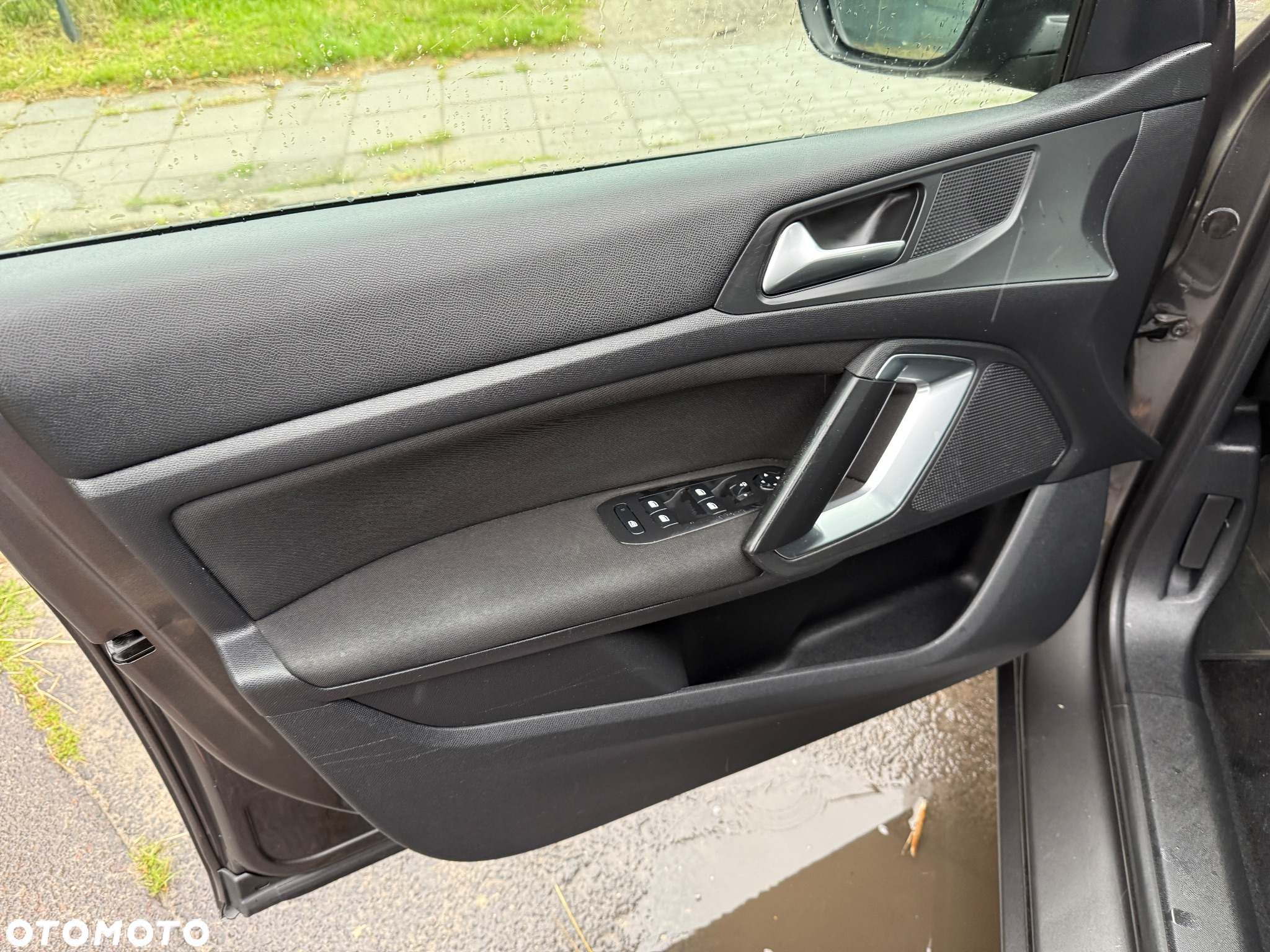 Peugeot 308 1.6 BlueHDi Allure S&S - 18