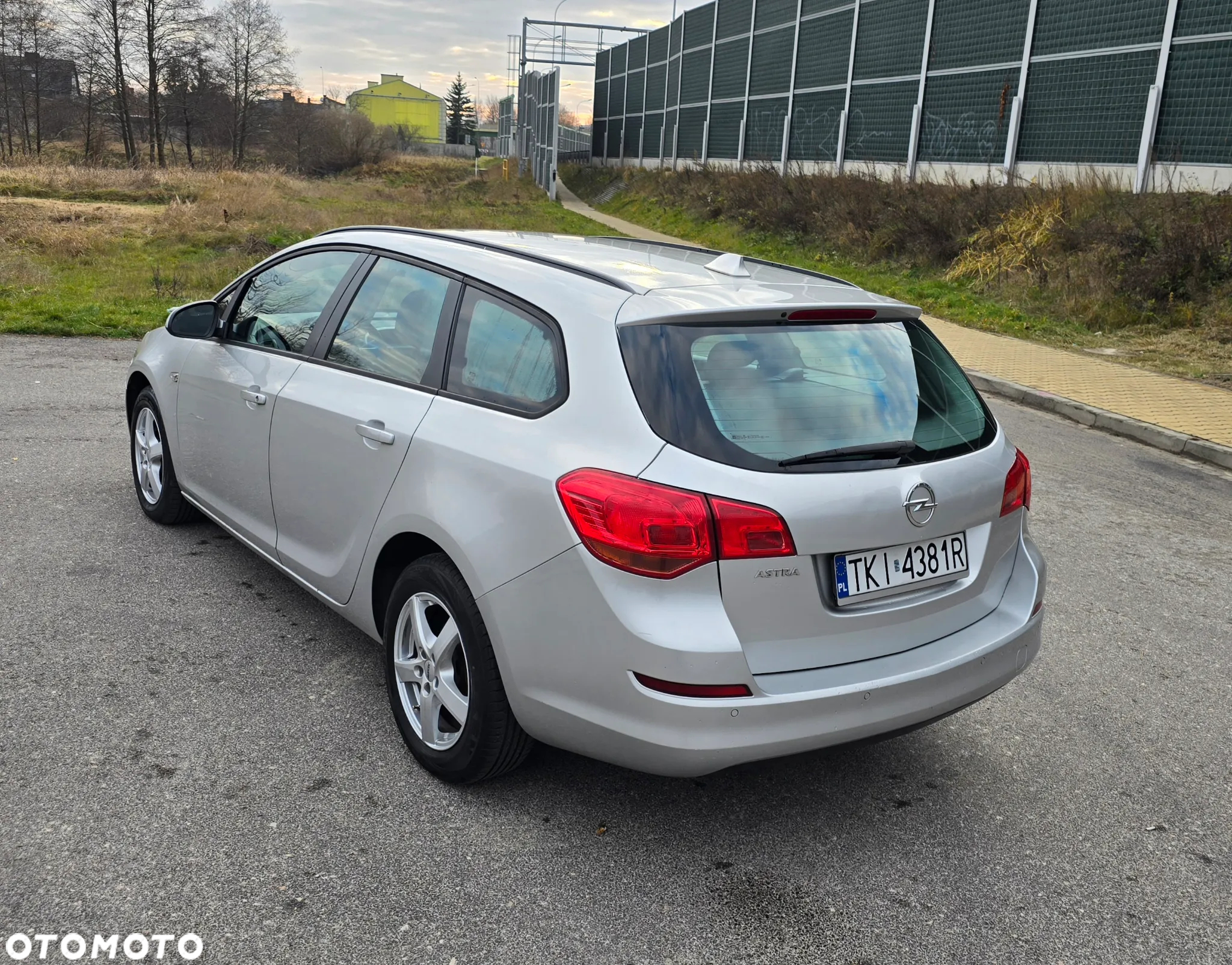 Opel Astra - 8