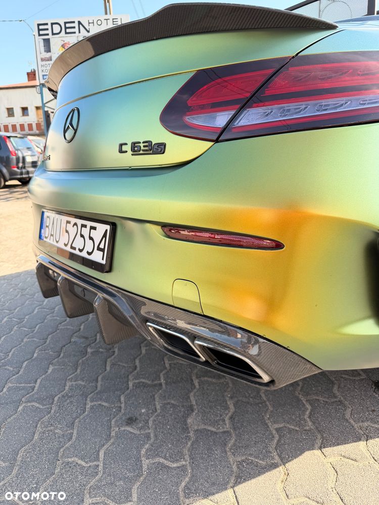 Mercedes-Benz Klasa C AMG 63 S - 16