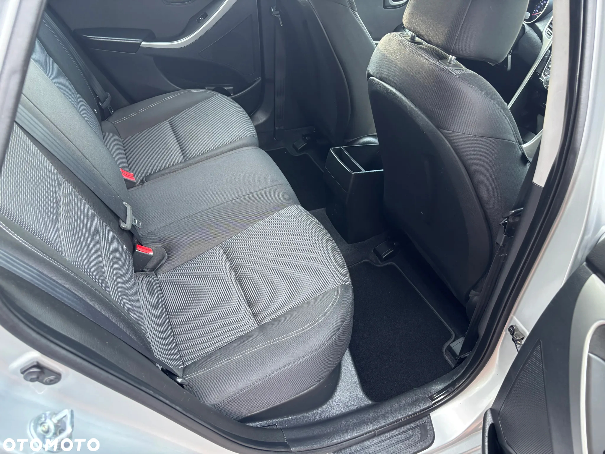 Hyundai i30 1.4 CRDi Base - 17