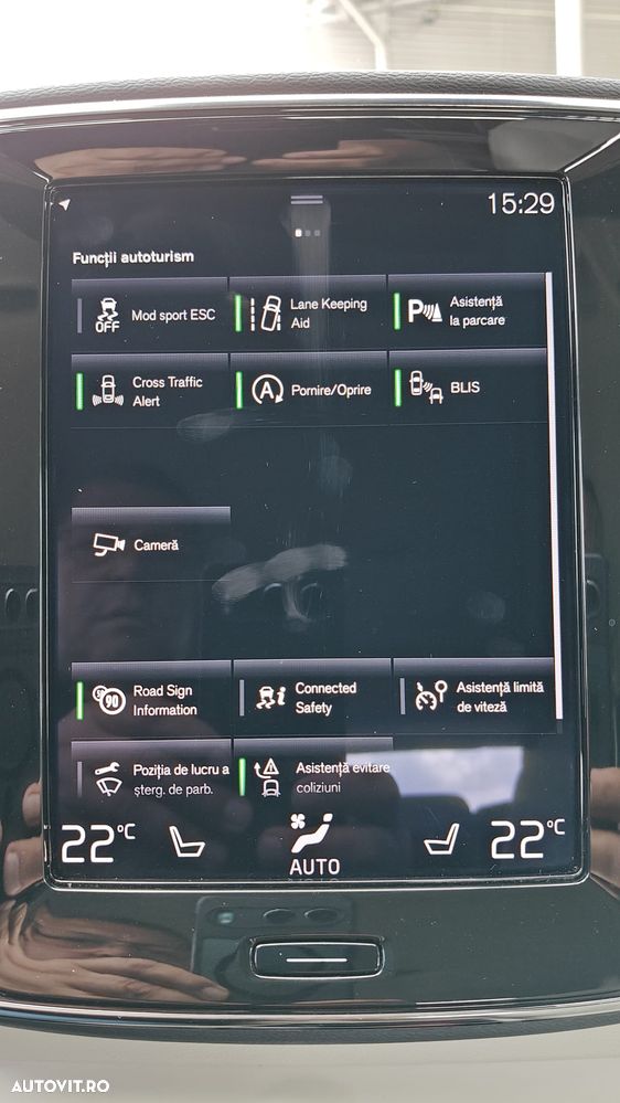 Volvo XC 40 B4 AT8 AWD Mild Hybrid Inscription - 26