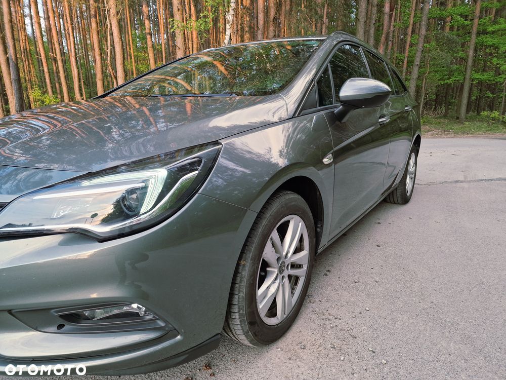 Opel Astra 1.6 CDTI Elite - 2