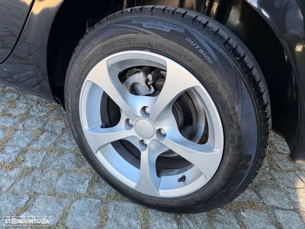 Renault Clio - 12